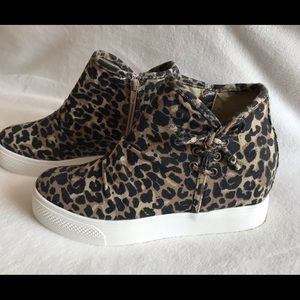 Very G Leopard Platform Sneaker